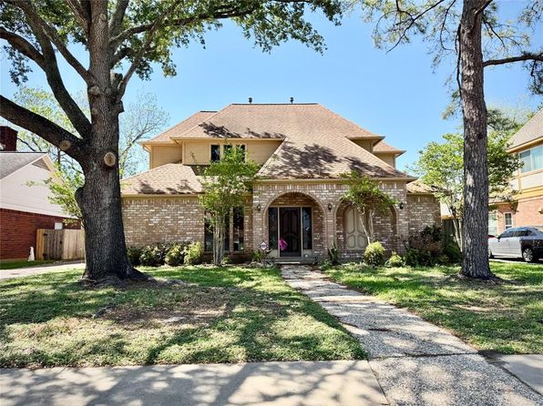 119 Shadow Wood Dr