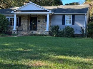 940 Avon Rd, Winston Salem, NC 27104