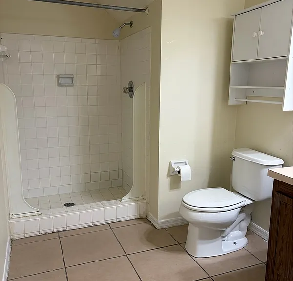 1819 Salmon Dr — Photo 9