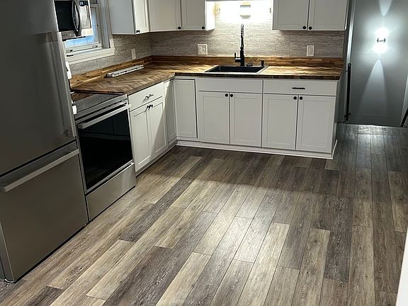 2nd image of 44 Sheldon St APT 6