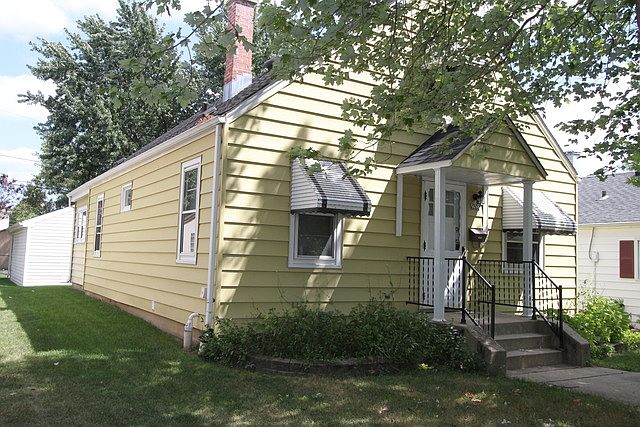 1st image of 1202 N Kelly Ave