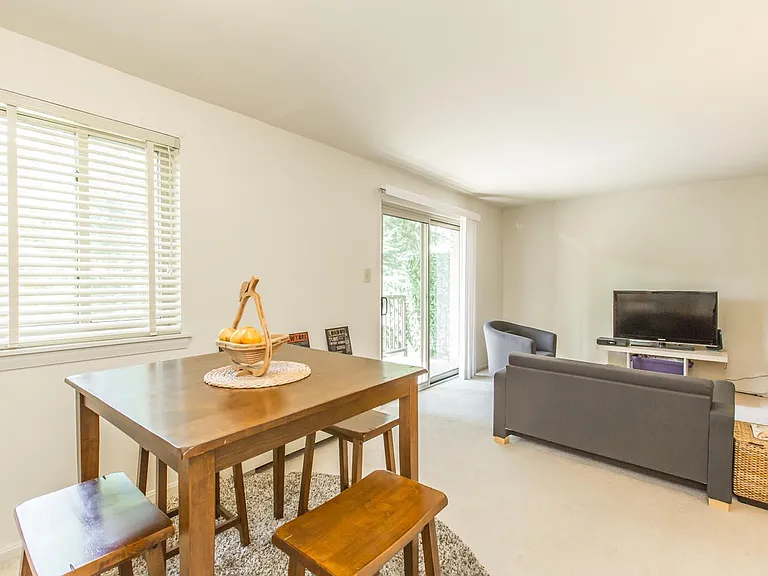 8221 Garland Ave — Photo 7