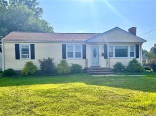 1199 Willard Ave, Newington, CT 06111