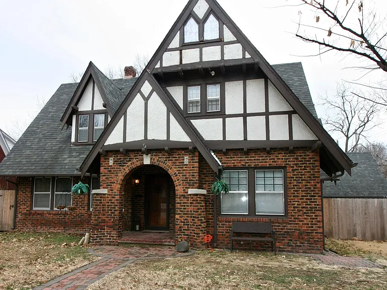 1411 W Murdock St — Photo 17