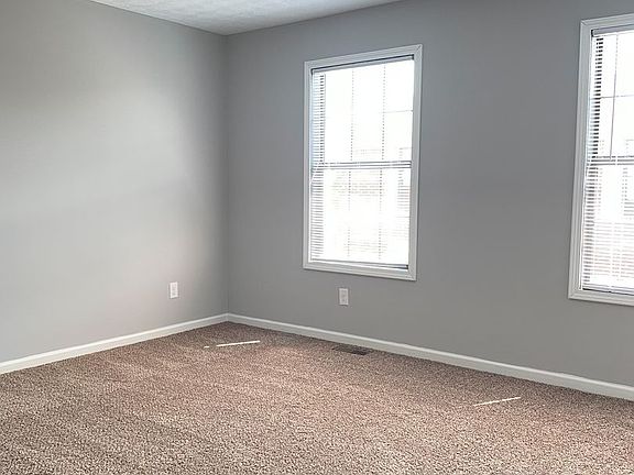 4th image of 416 Garden City Dr APT 18