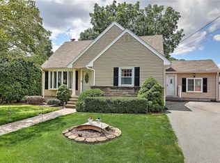 5 High St, Warwick, RI 02886