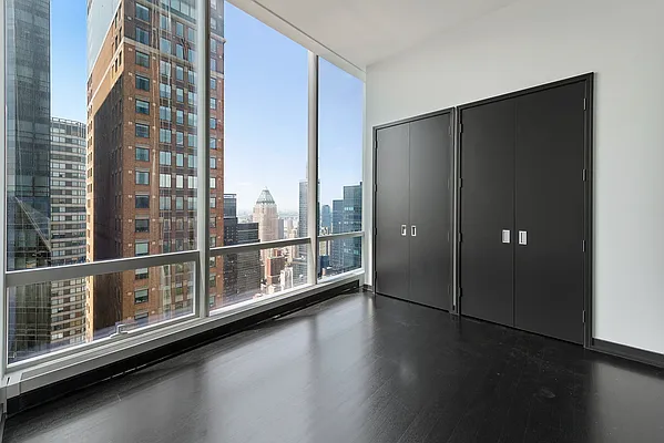 Sold by Mercer Partners International LLC | media 19