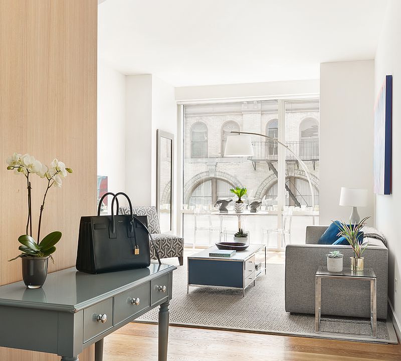 1st image of 311 West Broadway