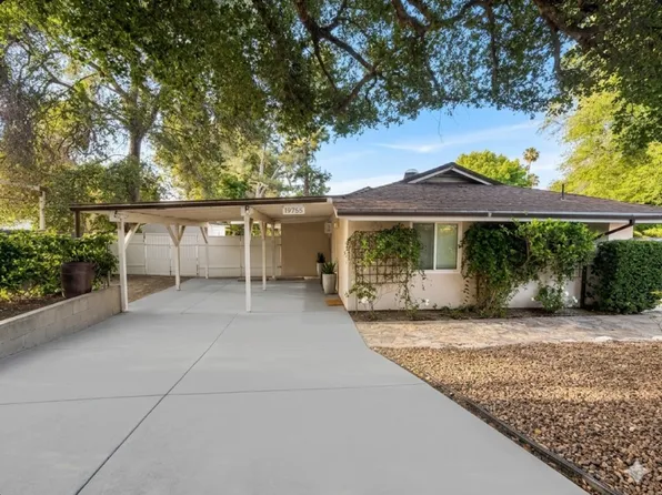 19755 W Jeffrey Pl, Woodland Hills, CA 91364