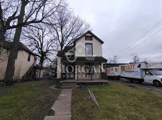 925 W 5th St #3, Anderson, IN 46016