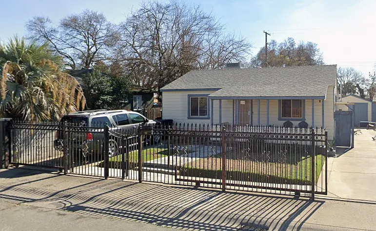 2 bed, 792 sqft, $1,800 — Photo 1