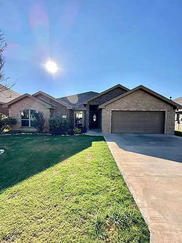 5910 Tarin St Photo 1