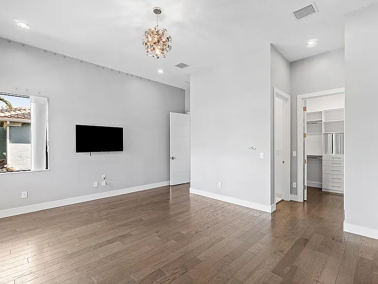 9006 Dulcetto Ct — Photo 36