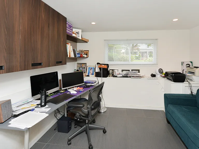 38-55 Van Riper Pl — Photo 15