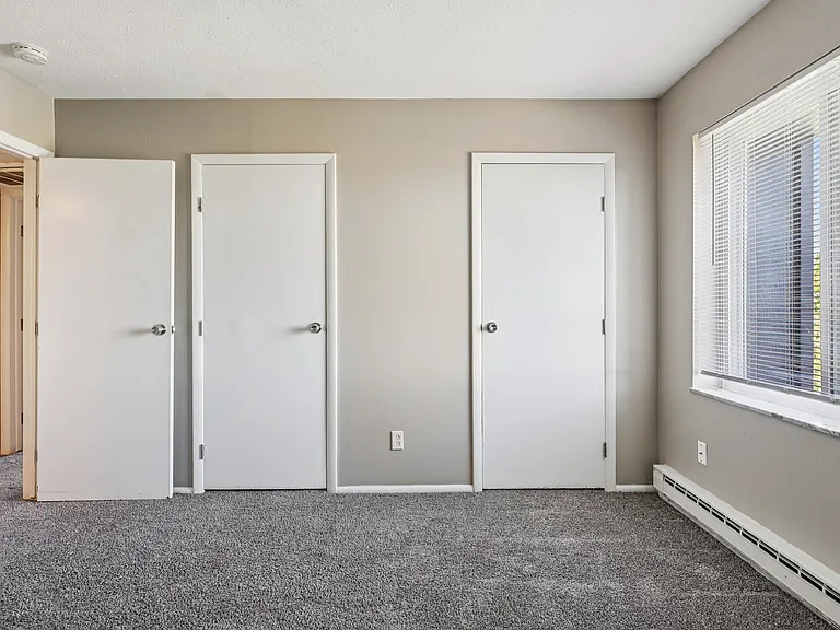 Oakwood Apartments — Photo 20