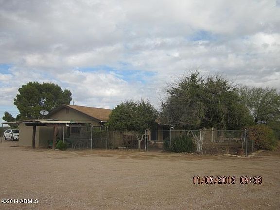 2nd image of 1021 W Dana Ave