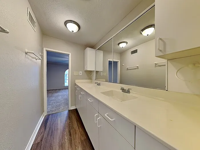 446 Thistle Dr — Photo 14
