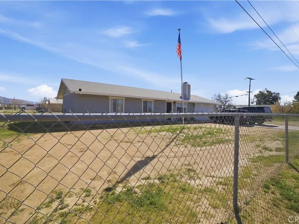 16485 Aztec Rd, Apple Valley, CA 92307