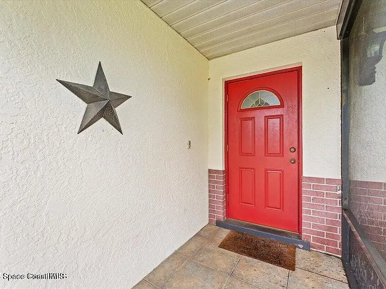1527 Spruce Rd — Photo 24