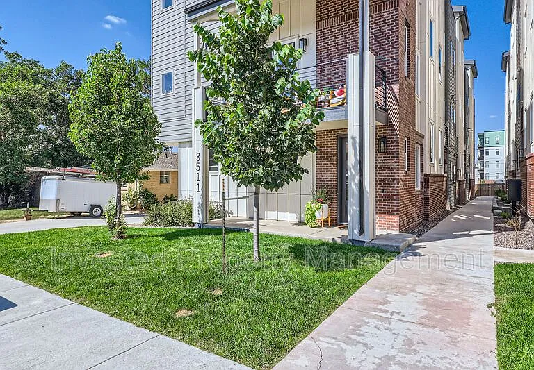 3511 S Marion St #A — Photo 16