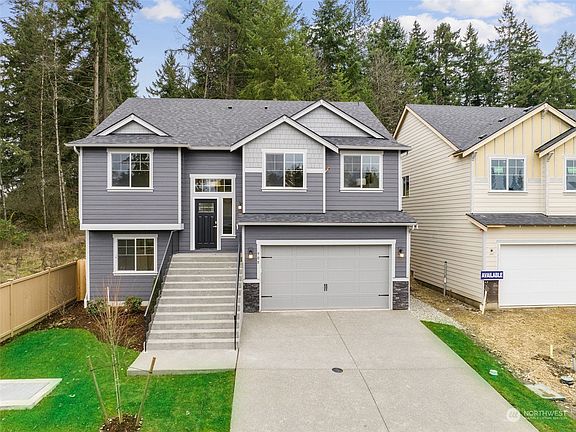 3rd image of 904 163rd Street Ct E #79