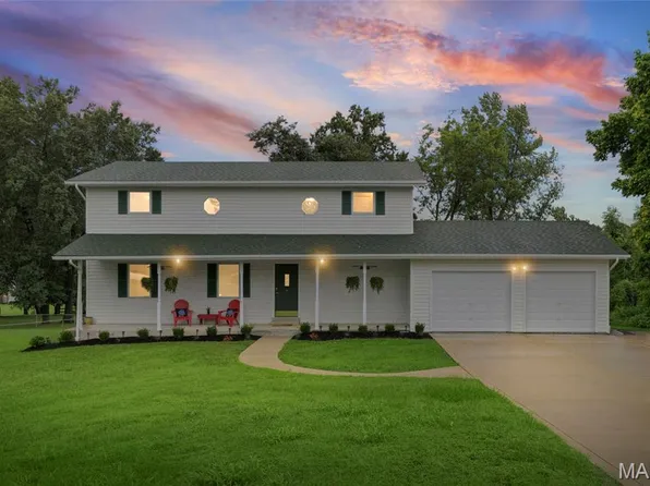 2404 Stoney Brook Dr, Dardenne Prairie, MO 63368
