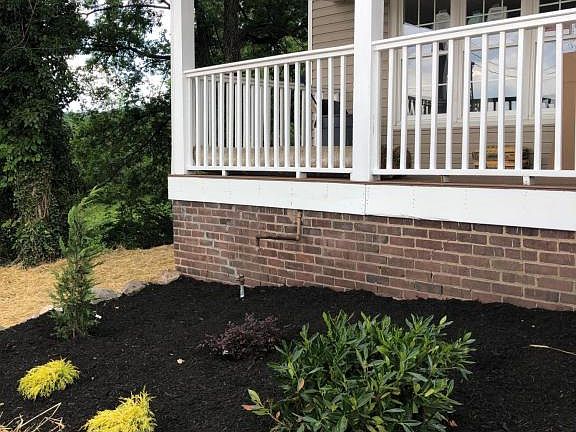3rd image of 2423 Mineral Springs Ave