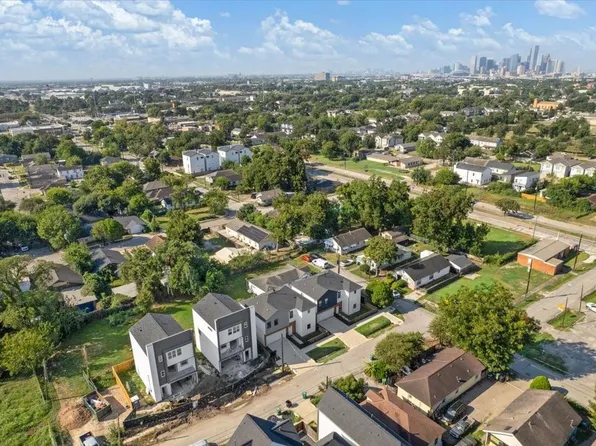 5604 Mulvey St, Houston, TX 77020