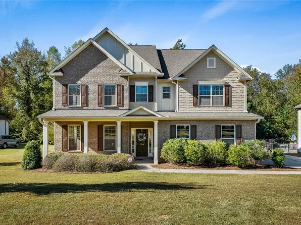 156 Waltzing Vine Ln, Williamston, SC 29697