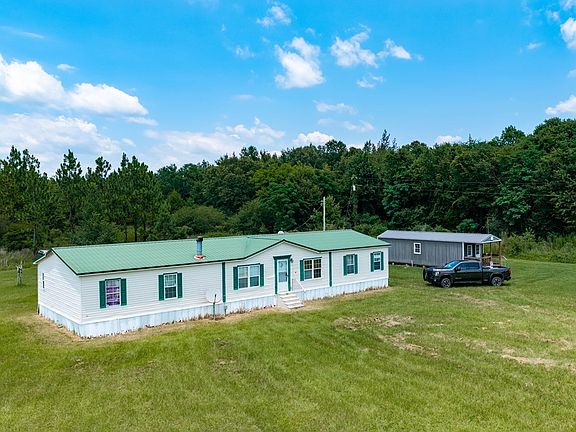 2nd image of 2995 Mays Mill Rd