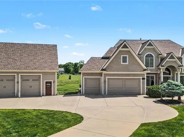 25162 176th St, Leavenworth, KS 66048
