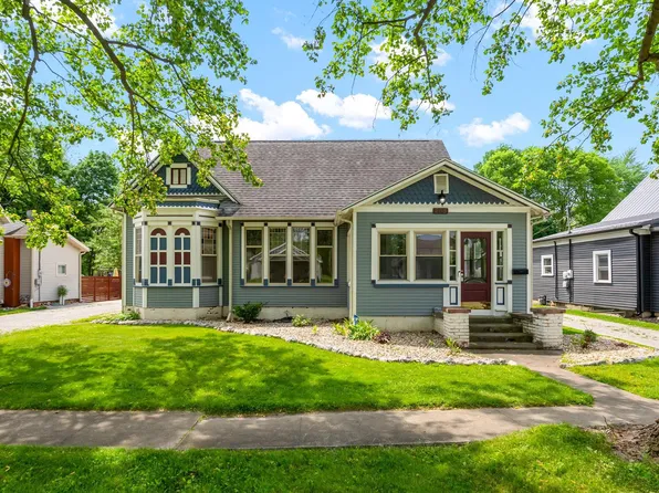 205 W 4th St, Winchester, IN 46962