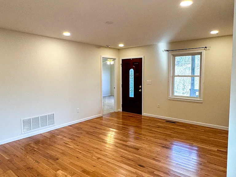 74 Lockes Way — Photo 34