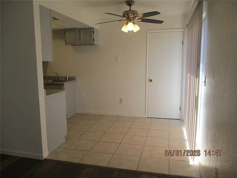 1235 Navajo Dr #B — Photo 4