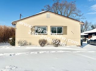 401 Dalgren Ave, Fort Wayne, IN 46805