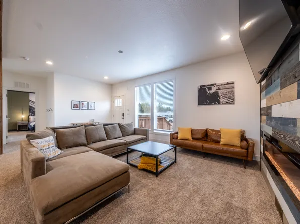 523 W Vance Dr #Id1249895p, Kanab, UT 84741