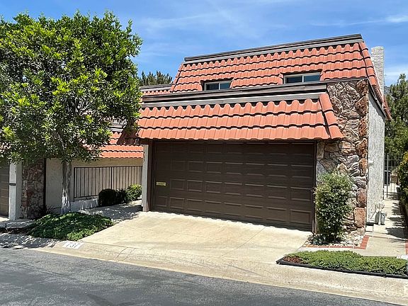 2nd image of 737 Starlight Heights Dr