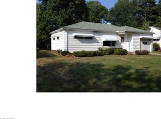 9024 Lynnhaven Rd, Parma Heights, OH 44130