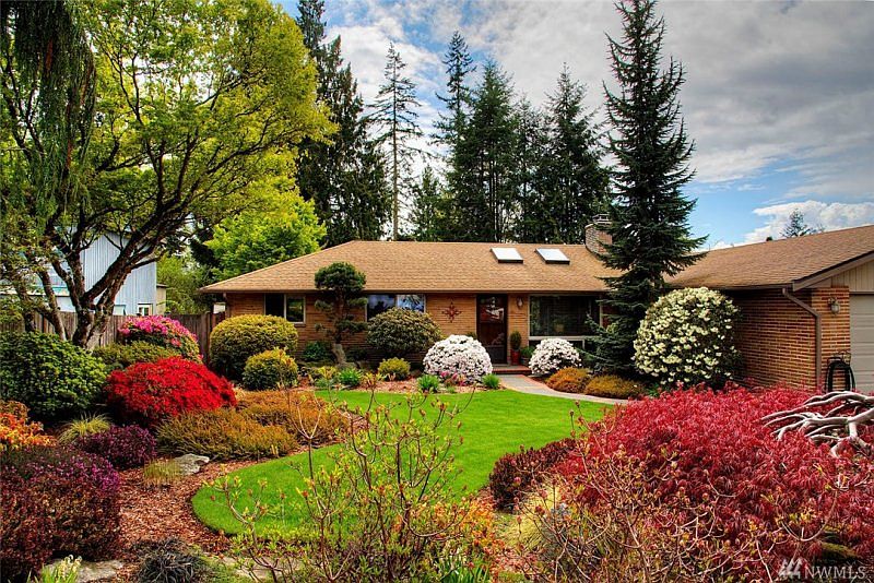 1st image of 5228 189th St SW