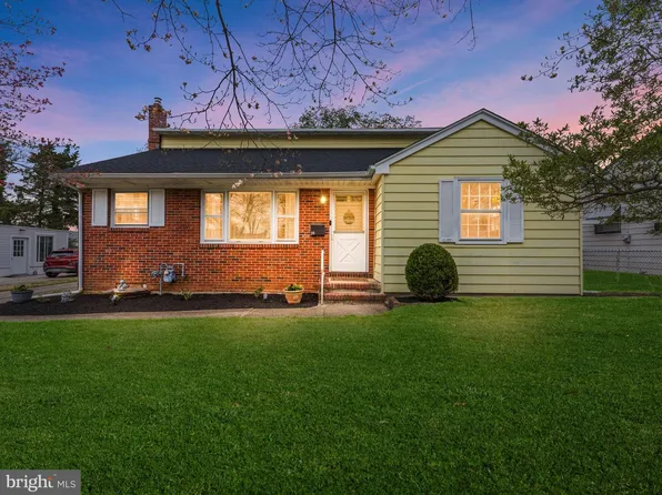 39 Newell Ave, Cherry Hill, NJ 08034