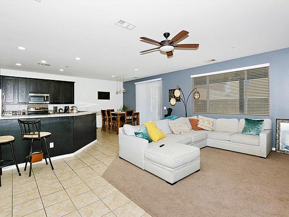 2nd image of 53782 Calle Sanborn