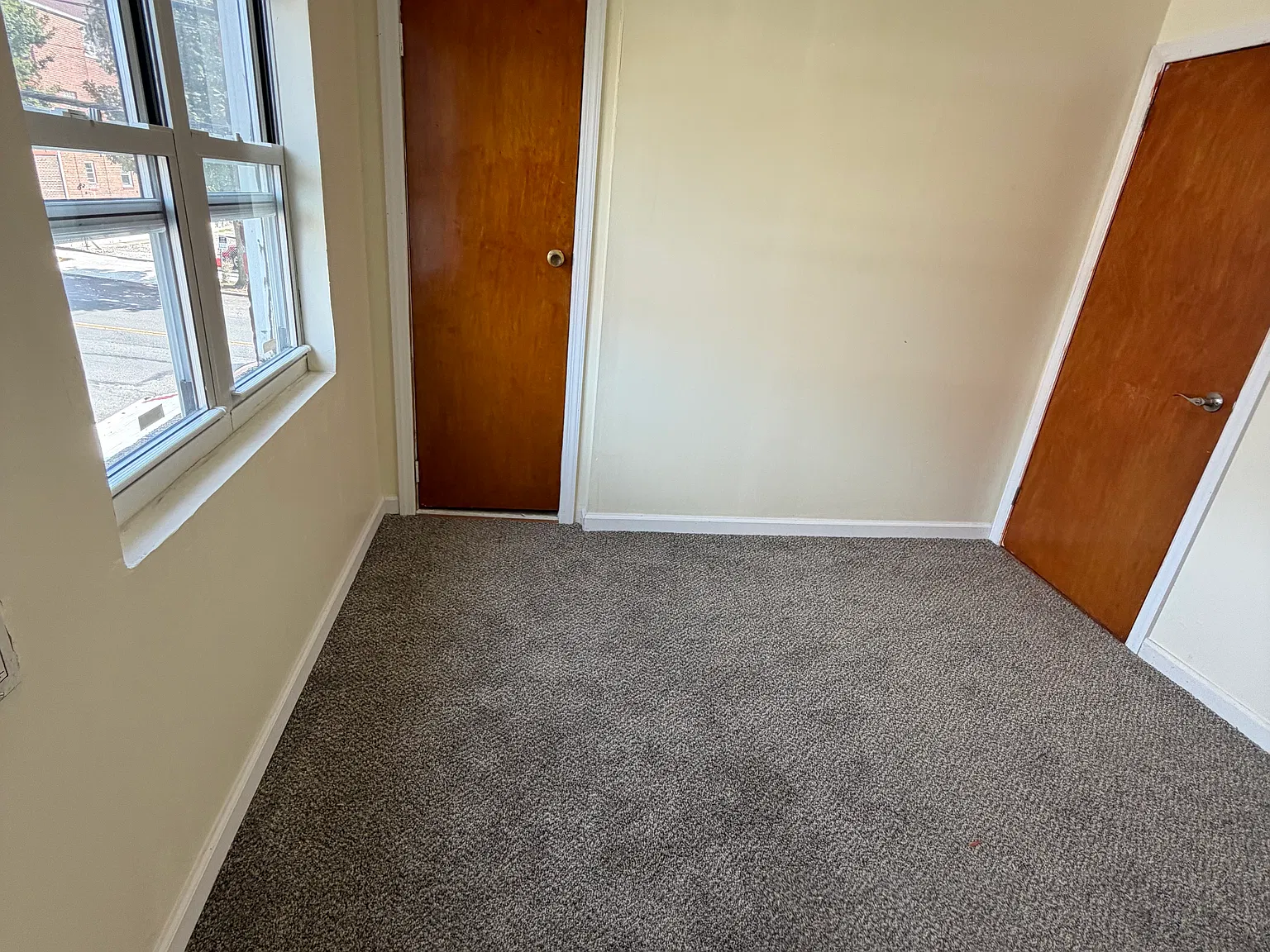 3 bed, $3,500 — Photo 4