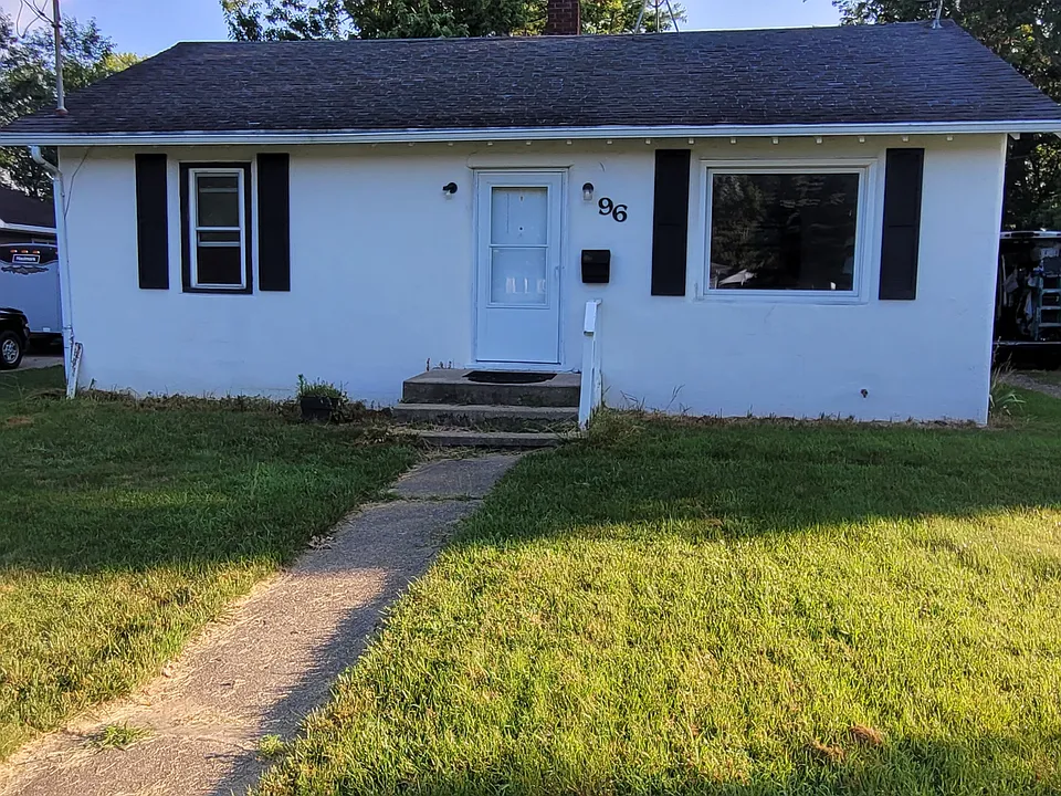 96 Kellogg St