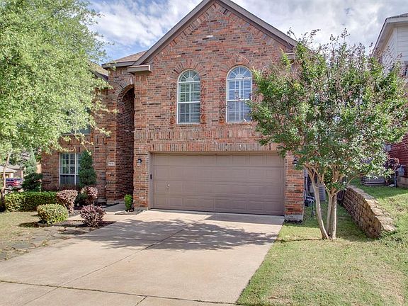 3rd image of 7516 Park Gate Dr