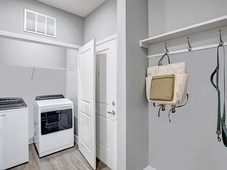 In-unit Washer & Dryer