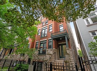 853 W Roscoe St #3, Chicago, IL 60657