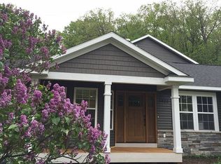 1422 Walker Ave NW, Grand Rapids, MI