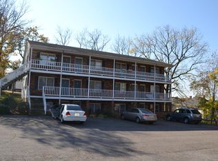 401 Woodland Cir APT 7, Waynesboro, VA 22980