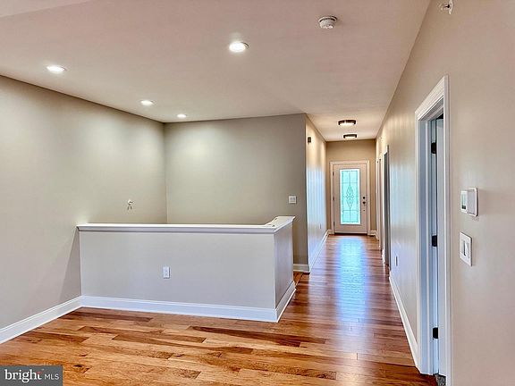5th image of 189 Bilberry Cir