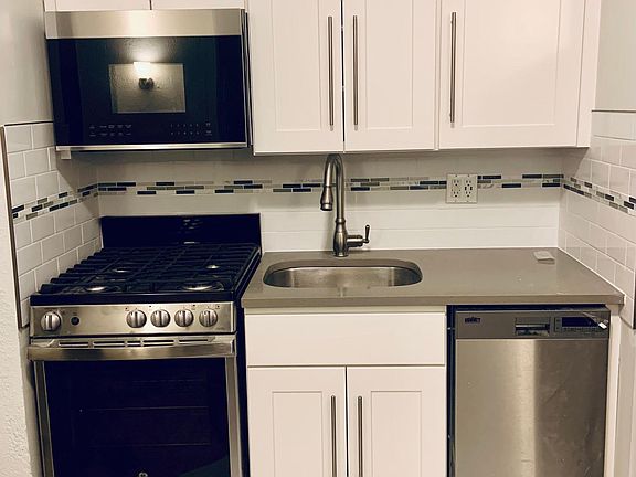 3rd image of 501 Millburn Ave #8